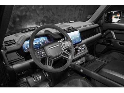Land-Rover Defender V8 BOND EDITION  - 1/300