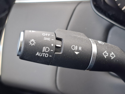 Land-Rover Range Rover Sport D300 Dynamic SE - Garantie -> 06/2030 - Pano - 360° -