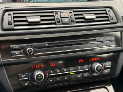BMW 530 d Touring xDrive/SoftClose/Pano/HeadUP/VOLL