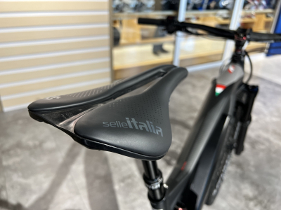 Fantic XMF 1.7 L CARBON SPORT 720Wh, 29''-27,5'', freins 4 pistons, 90 Nm