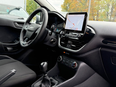 Ford Fiesta Cool & Connect/XENON/3400KM