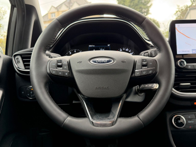 Ford Fiesta Cool & Connect/XENON/3400KM