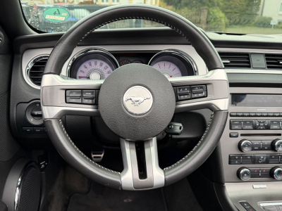 Ford Mustang 5.0 cabrio/SCHALTER/UNFALLFREI/1.HAND/