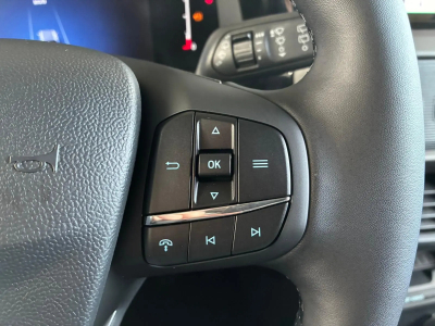 Ford Tourneo Courier 1.0i Ecoboost 125 Titanium