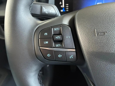 Ford Tourneo Courier 1.0i Ecoboost 125 Titanium