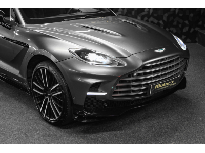 Aston Martin DBX 707 - Magnetic Silver