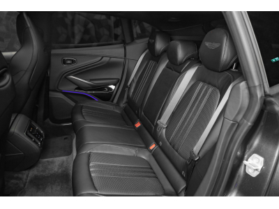 Aston Martin DBX 707 - Magnetic Silver
