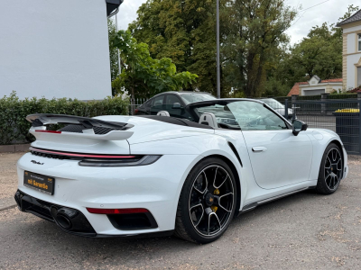 Porsche 911 Turbo S Cabriolet/Aero Paket/Unfallfrei/Nach