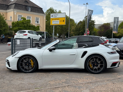 Porsche 911 Turbo S Cabriolet/Aero Paket/Unfallfrei/Nach