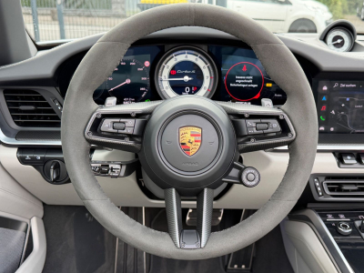 Porsche 911 Turbo S Cabriolet/Aero Paket/Unfallfrei/Nach