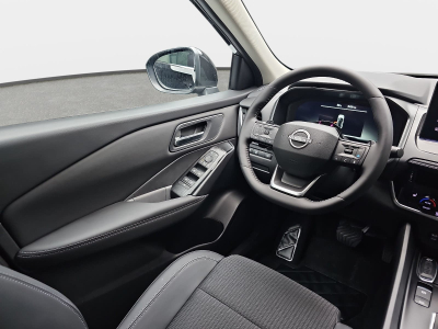 Nissan Qashqai 1.3 DIG-T 158 X-tronic N-Connecta