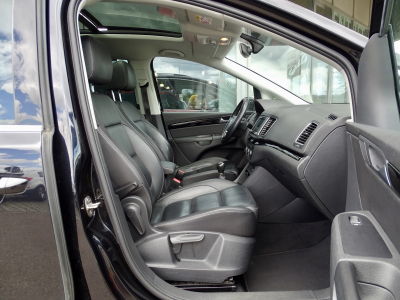 Volkswagen Sharan 2.0 TDI HighLine 1.HAND CUIR BI-XENON  NAVI 7 PLACES