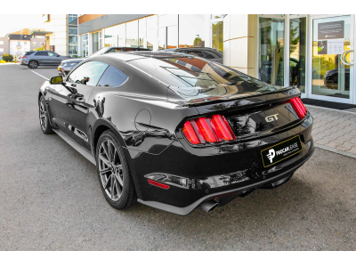 Ford Mustang 5.0 V8 GT Premium Auto.