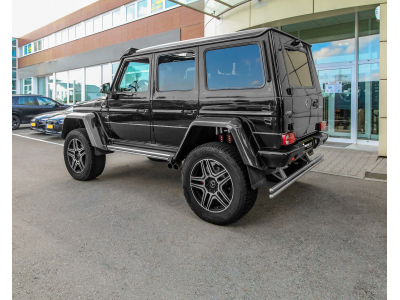 Mercedes-Benz G 500 4x4² Designo CARBON PAKET