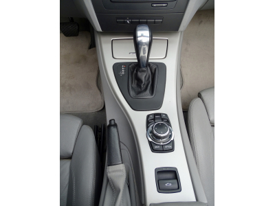 BMW 320 D CABRIO M SPORT PAKET CUIR BI-XENON NAVI