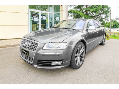 Audi S8 5.2 FSI QUATTRO TIPTRONIC