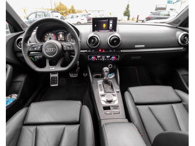 Audi S3 Sportback 2.0 TFSI quattro/19/MAGNETIC R/EXCLUSIVE