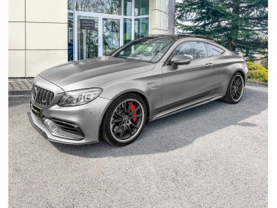 Mercedes-Benz C 63 AMG C 63 S/ AMG/Carbon/HEAD UP/Pano/360°/track/Voll