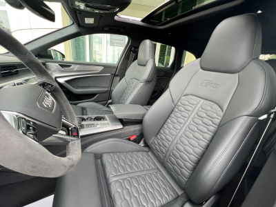 Audi RS6 RS6 Avant 4.0 TFSI quattro/22/PANO/KEYLESS/H.UP/B.O/360°