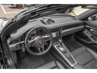 Porsche 991 911 TARGA 4S/BOSE/20/KAMERA/LED/SPORT CHRONO/XPEL/VOLL