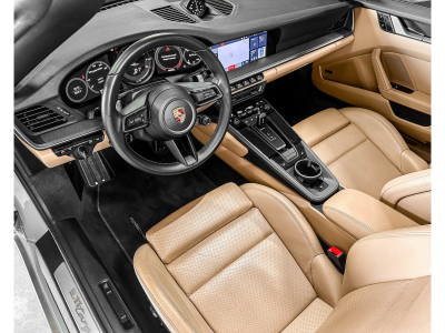 Porsche 911 TARGA 4S/LIFT/20/SPORT CHR/360°/BOSE/VOLL
