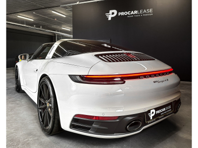 Porsche 911 TARGA 4S/LIFT/20/SPORT CHR/360°/BOSE/VOLL