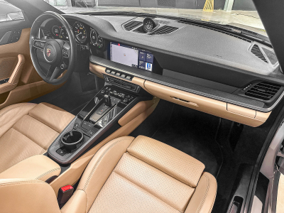 Porsche 911 TARGA 4S/LIFT/20/SPORT CHR/360°/BOSE/VOLL