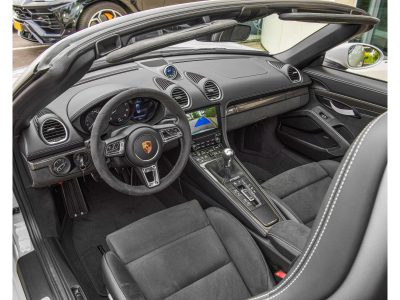 Porsche Boxster 718 SPYDER/RACE TEX/LED/KAMERA/20/BOSE/APPLE C...