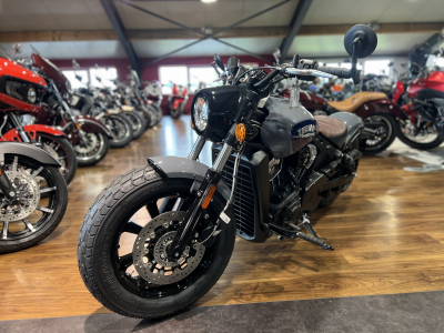 Indian Scout Bobber 1200  Stealth Gray / Azure Crystal