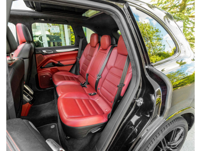 Porsche Cayenne Porsche Cayenne 3.6 GTS PDK/ACC/KEYLESS/21/CHRONO/STHZG