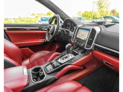 Porsche Cayenne Porsche Cayenne 3.6 GTS PDK/ACC/KEYLESS/21/CHRONO/STHZG