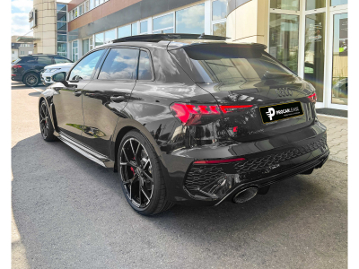 Audi RS3 AUDI RS3 Sportback 2.5 TFSI quattro/HUD/PANO/