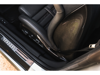 Ferrari 599 GTB 1 OWNER/1ST PAINT/CARBON/TRAVEL SET