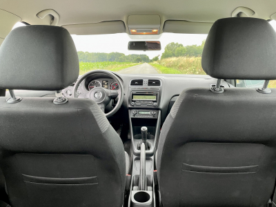 Volkswagen Polo 1.6TDI 102.000KM **CAPTEUR, CLIMATRONIC, CRUISE CONTROL** // 8.990€ TTC // 12 MOIS DE GARANTIE