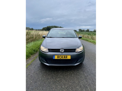 Volkswagen Polo 1.6TDI 102.000KM **CAPTEUR, CLIMATRONIC, CRUISE CONTROL** // 8.990€ TTC // 12 MOIS DE GARANTIE