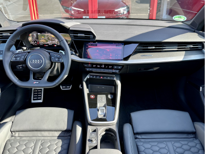 Audi RS3 2.5 TFSI QUATTRO SPORTBACK BANG OLUFSEN MATRIX RS SITZE PANO CUIR NAVI