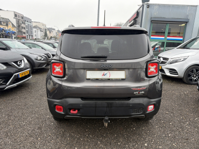 Jeep Renegade 2.0 Multi-Jet 170 4X4 Auto. Trailhawk