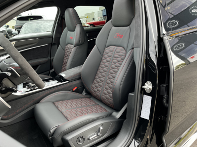Audi RS6 RS6 Avant PERFORMANCE 4.0 TFSI quattro/22/PANO/KERAMIK/H.UP/360°...