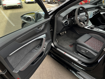 Audi RS6 RS6 Avant PERFORMANCE 4.0 TFSI quattro/22/PANO/KERAMIK/H.UP/360°...