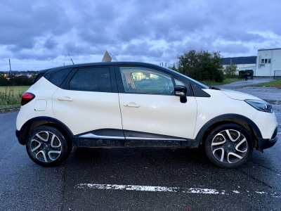 Renault Captur 1.2 TCe 120ch 2015 **BOITE AUTO, KEYLESS, CAPTEUR, MODE ECO**