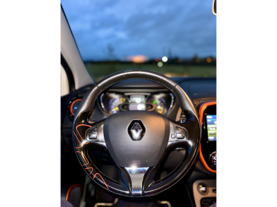 Renault Captur 1.2 TCe 120ch 2015 **BOITE AUTO, KEYLESS, CAPTEUR, MODE ECO**