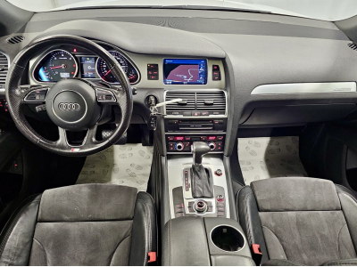 Audi Q7 3.0 TDI QUATTRO FACELIFT 3X S-LINE PANO CUIR NAVI