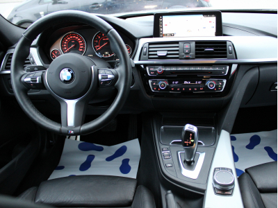BMW 330 i XDRIVE FACELIFT M SPORT PAKET CUIR NAVI 1 HAND