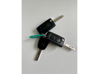 Peugeot Partner Tepee 1.6 HDi92 92CH **MODE ECO** 1 AN GARANTIE