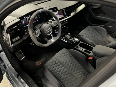 Audi RS3 Sportback 2.5 TFSI quattro PERFORMANCE EDITION/ 1of300/PANO/19...
