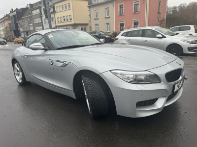 BMW Z4 2.0 S-DRIVE 184 PACK M