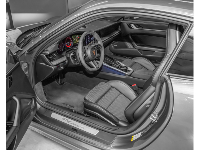 Porsche 911 CARRERA/Camera/21/ Sport Chrono /LED