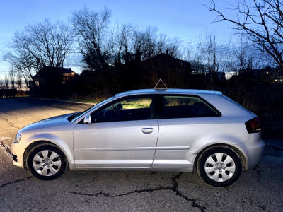 Audi A3 1.6 TDI 105CH **Start/Stop, GPS, CLIM**