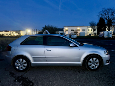 Audi A3 1.6 TDI 105CH **Start/Stop, GPS, CLIM**