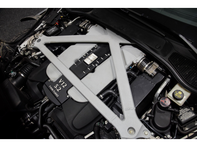 Aston Martin DB11 5.2 Bi-Turbo V12